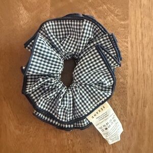 Sezane Scrunchie Navy Gingham
